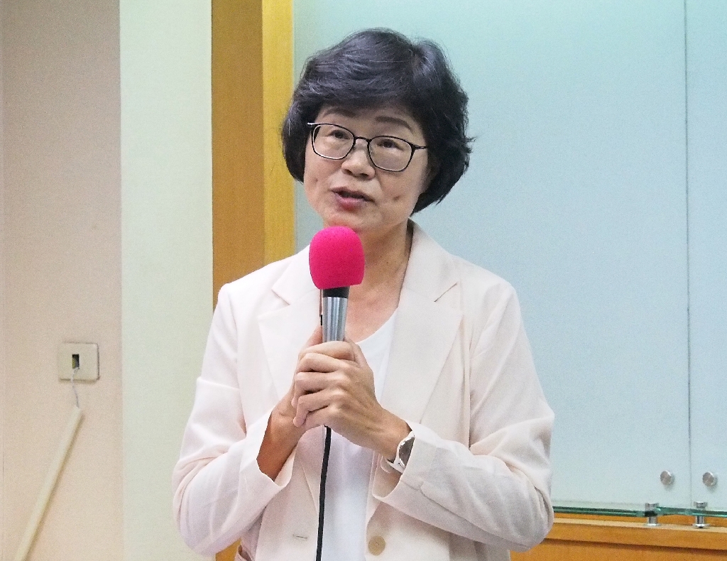 暨南大學社工系教授王珮玲表示,性別暴力防治應由國家扛起責任,總統府下設性別暴力防治辦公室,並提出國家短中長期性暴力防治行動計畫。現代婦女基金會提供