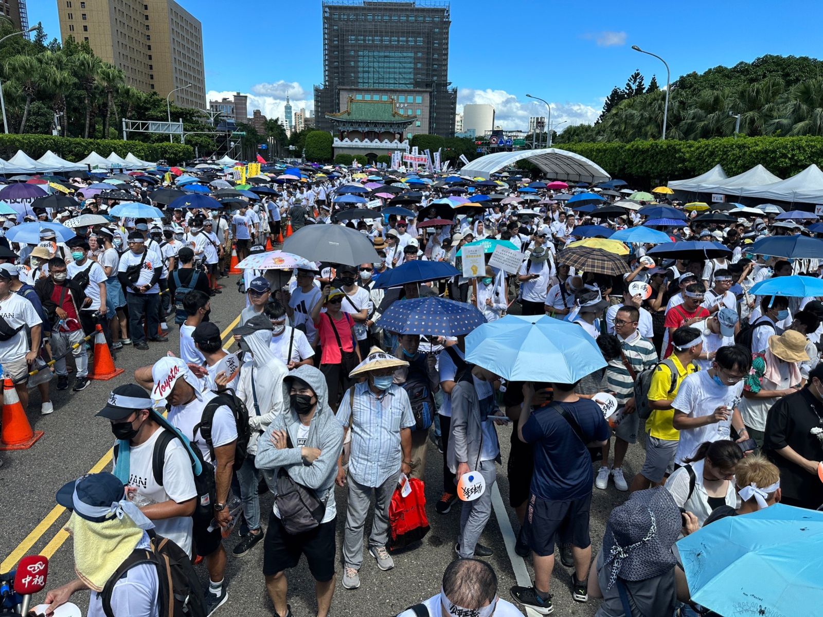 時代力量前立委黃國昌、網紅「館長」陳之漢發起「公平正義救台灣」活動,下午2點在凱道登場。林啟弘攝