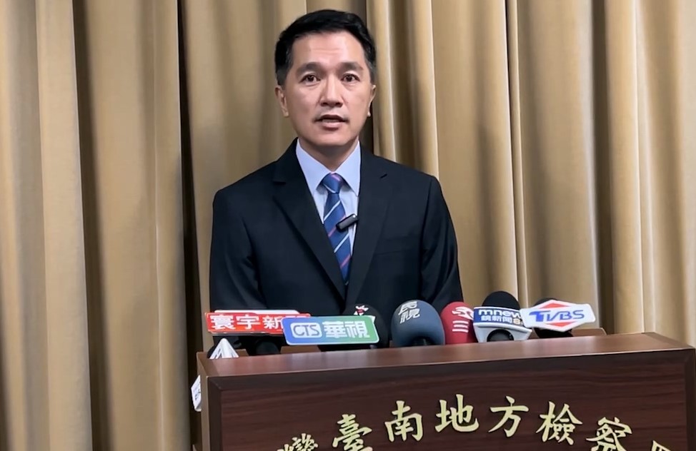 台南地檢署襄閱主任檢察官蔡宗聖說明郭信良被控收賄案。辛啓松攝