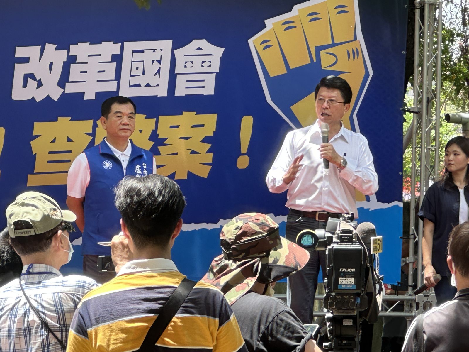 國民黨台南市黨部主委謝龍介能言善道,善於凝聚支持者向心力。辛啓松攝