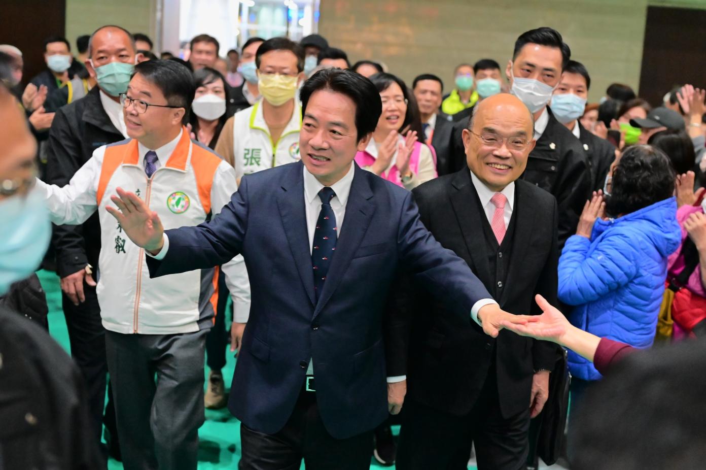 賴清德及蘇貞昌出席「秉友會」聯誼活動。吳秉叡辦公室提供