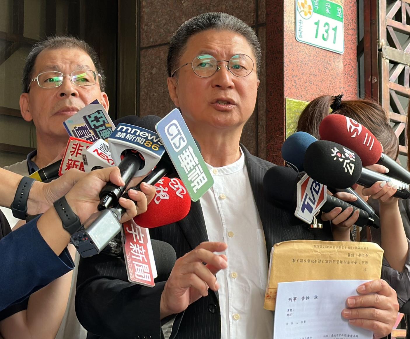 前海軍顧問郭璽近日持續指控國民黨立委馬文君涉洩密潛艦資料。資料照片／林啟弘攝