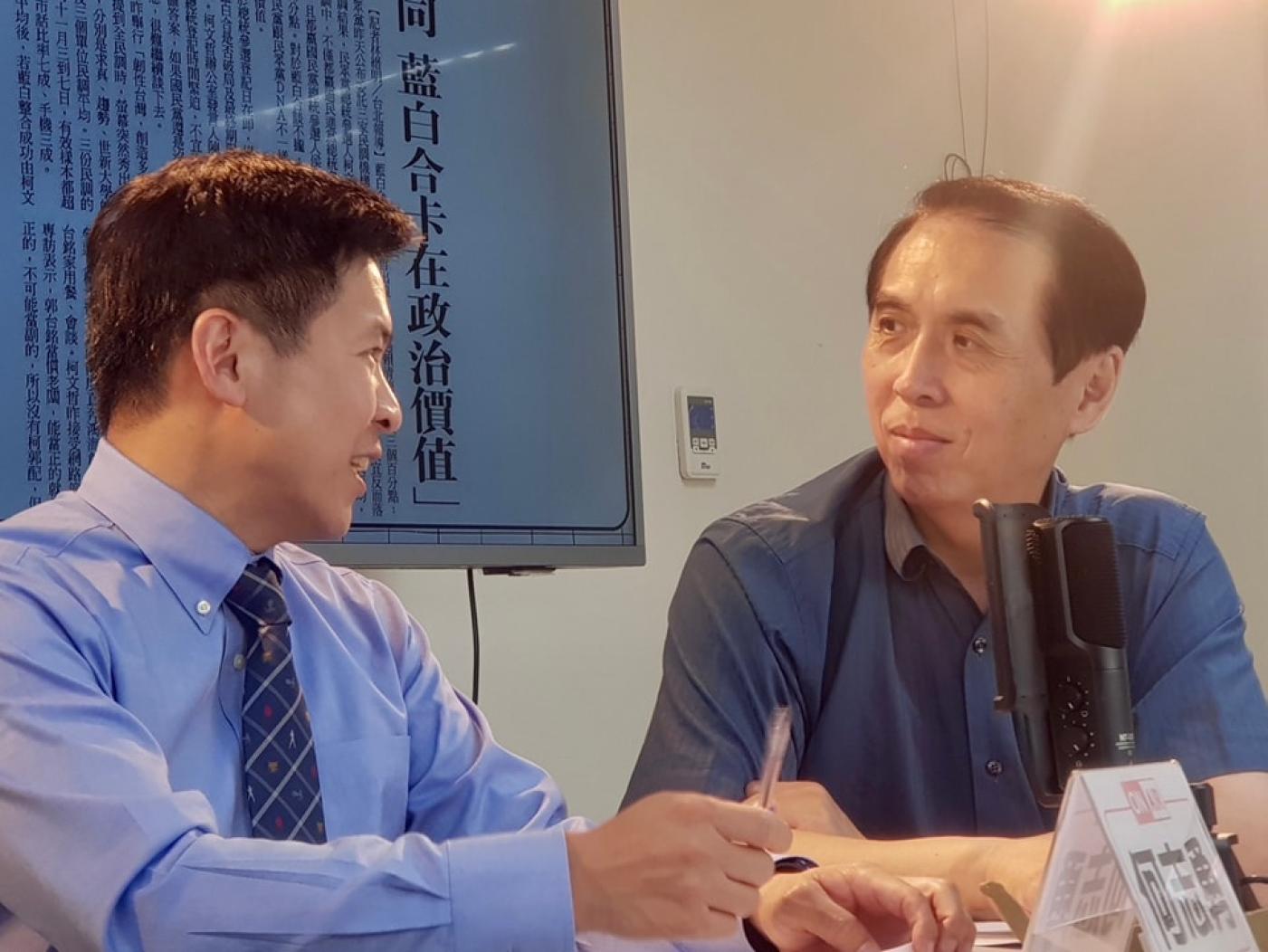 國民黨前立委陳學聖(右)。翻攝陳學聖臉書