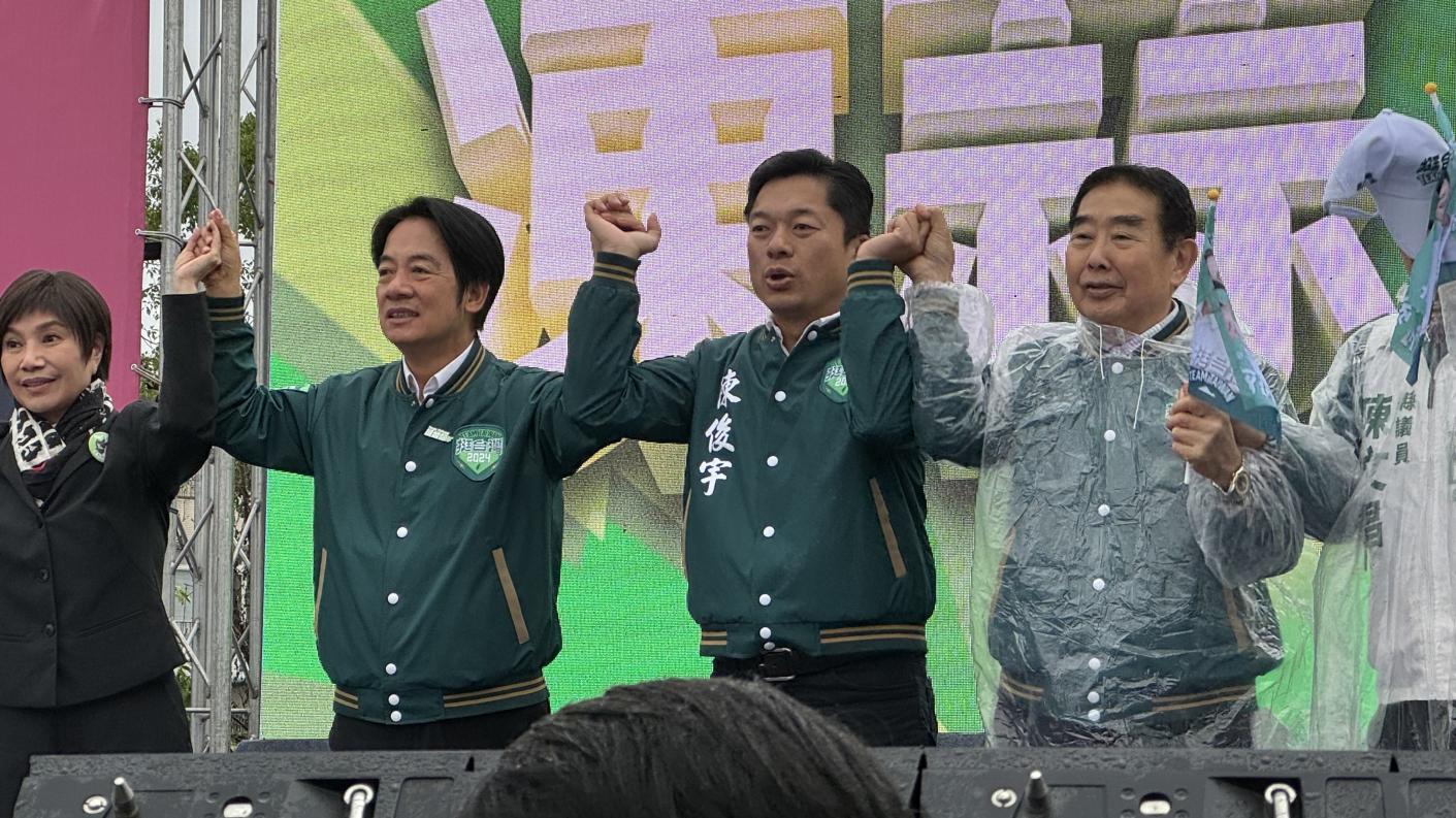民進黨總統候選人賴清德展開「唱土地的歌，拼咱的希望」環島拼圖活動，首場從宜蘭出發。蘇聖怡攝