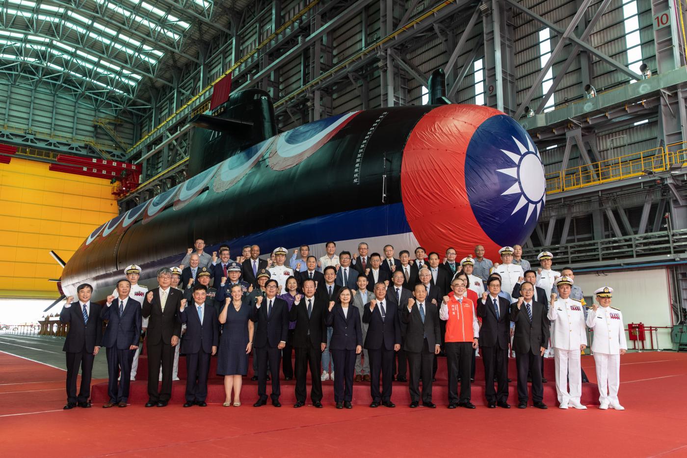 蔡英文2023年9月主持首艘潛艦國造「海鯤軍艦」（舷號711）下水典禮。資料照片／總統府提供