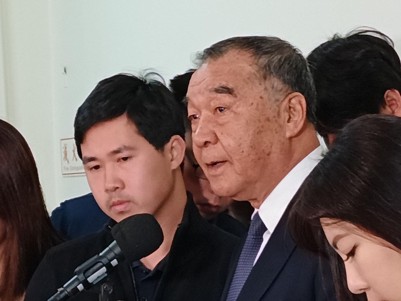 國防部長邱國正７日強調，只要共軍航空器實體逾越界線即視為第一擊。王烱華攝