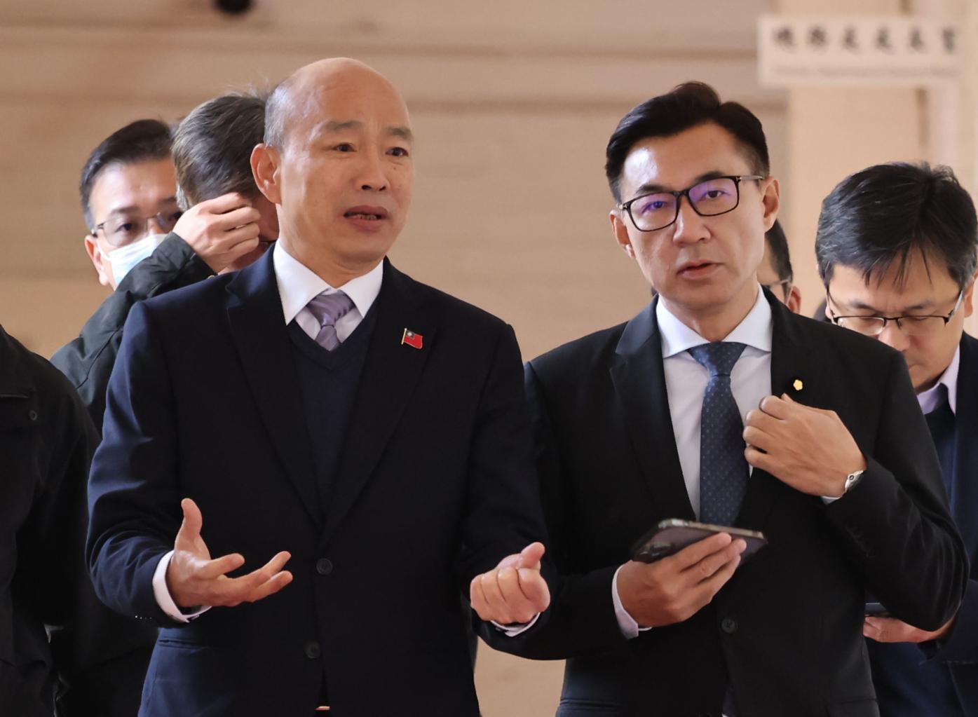 馬文君安排5月16日前往太平島考察，22日上午截止報名，立法院長韓國瑜(左)未報名，將由副院長江啟臣(右)領軍。資料照片／林啟弘攝