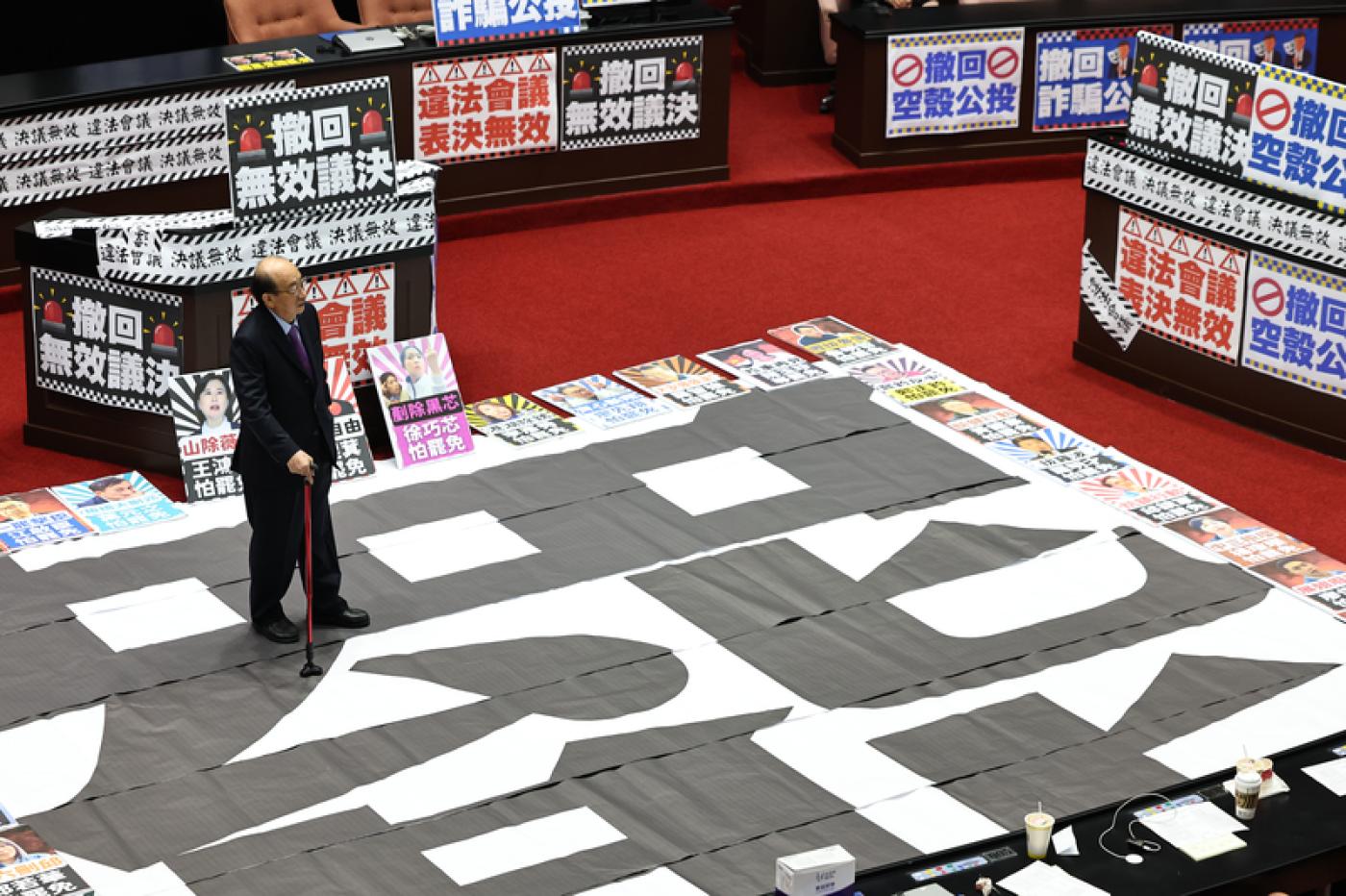 民進黨立院黨團總召柯建銘（圖）為大罷免與民進黨前立委林濁水槓上。中央社
