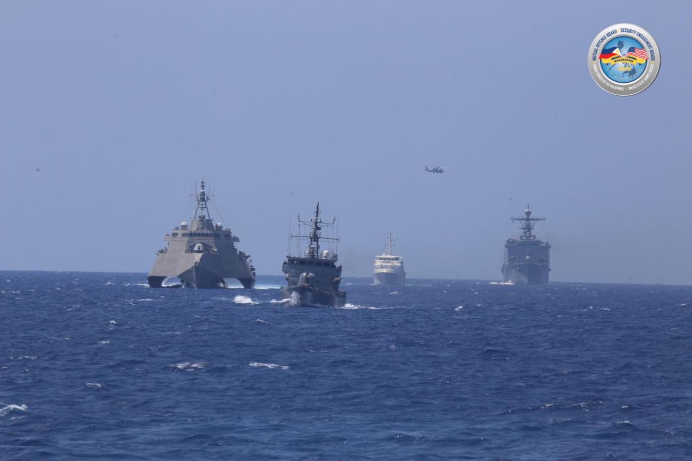 菲律賓和美國海軍近日在三描禮士省聖費利佩海岸以西 21 海裡處成功進行了分區戰術 (DIVTACS) 演習。翻攝菲律賓國防部