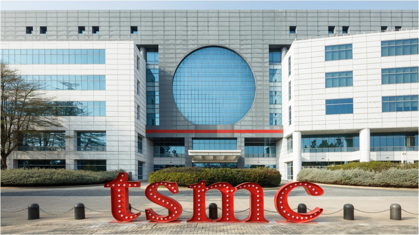 美國商務部工業暨安全局（BIS）網站文件顯示，台積電亞利桑那子公司已於5月初致函提交意見，呼籲豁免半導體相關關稅。翻攝台積電官網