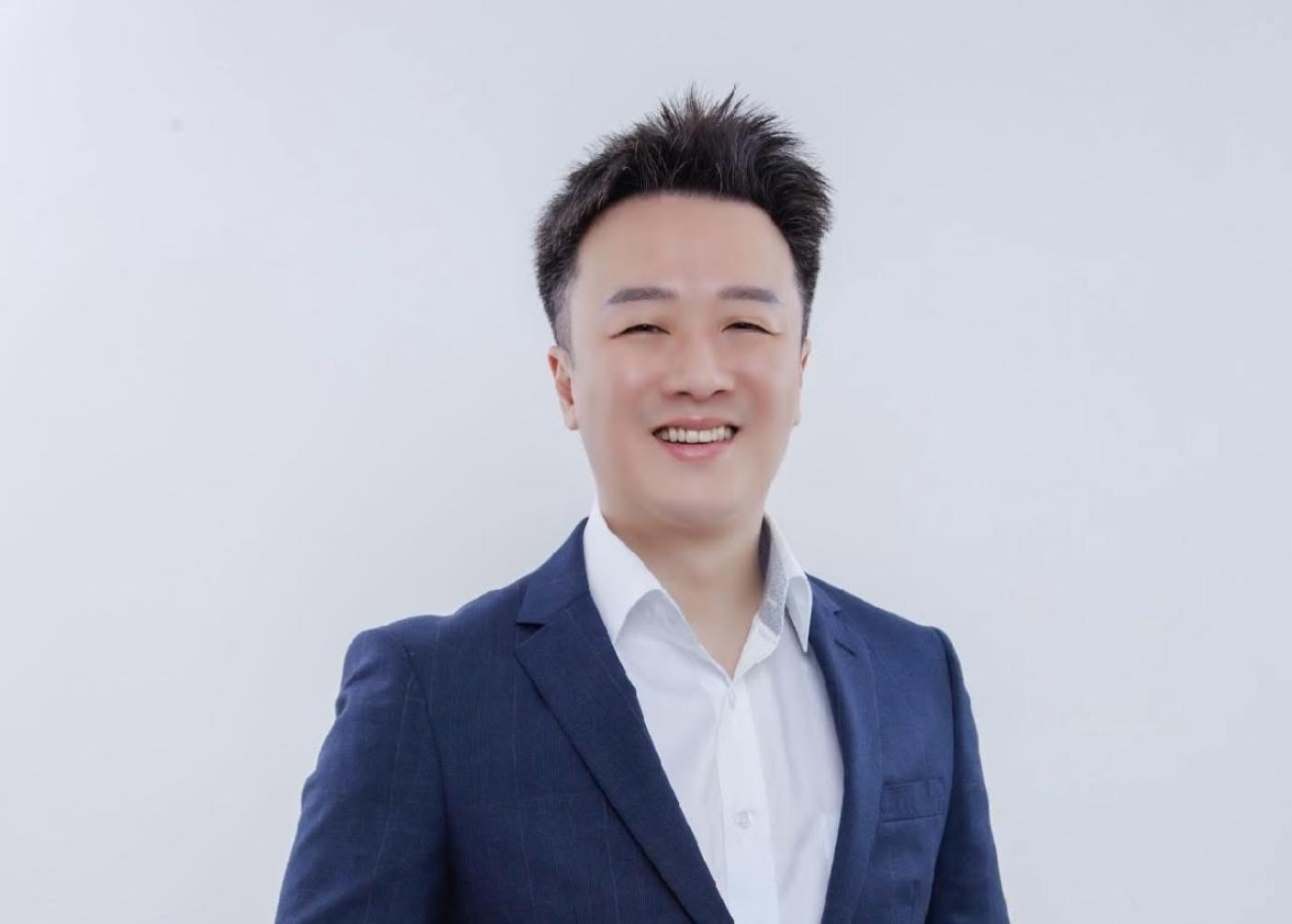 李正皓被潑辣椒水，警方已逮捕4名嫌犯，疑有黑幫介入。翻攝李正皓臉書