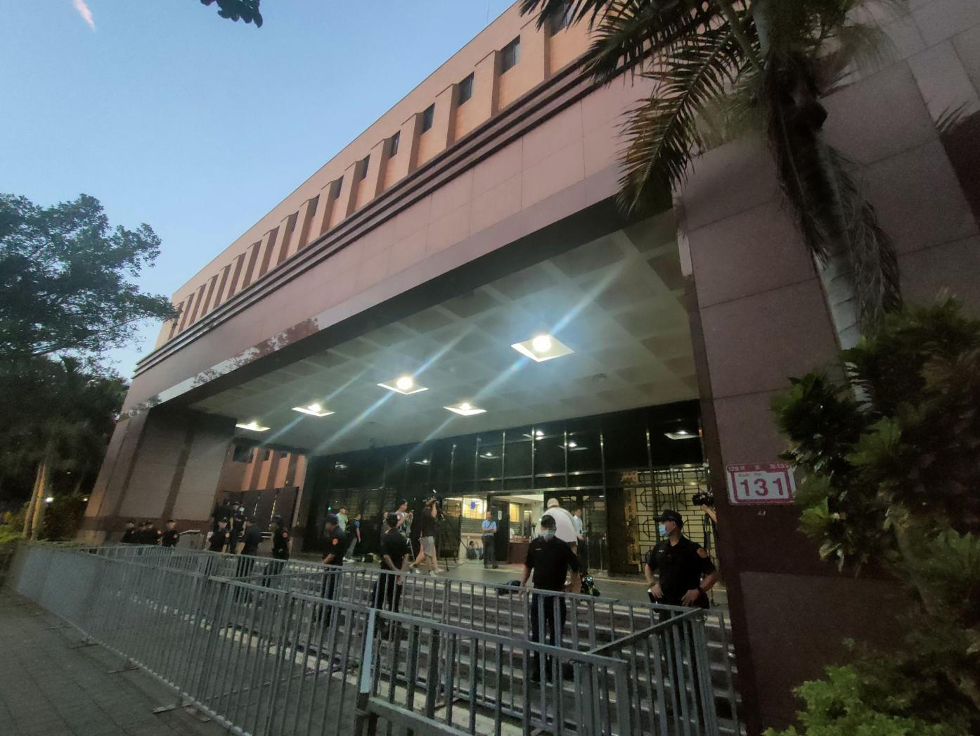 法務部公布23名升任二審檢察官三專生名單。吳政峰攝