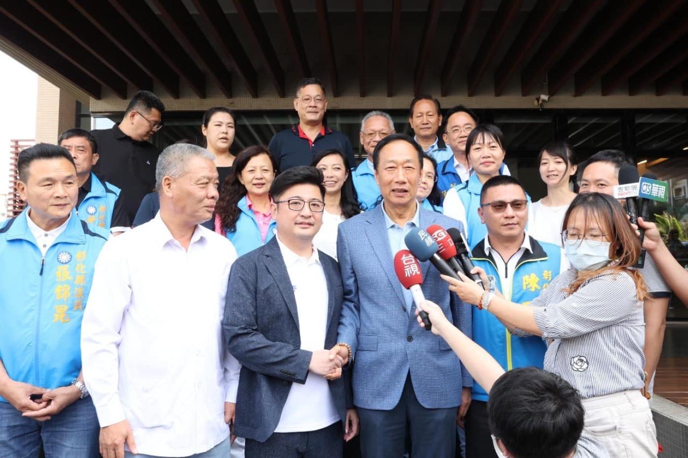 郭台銘深夜發文道歉。翻攝郭台銘臉書