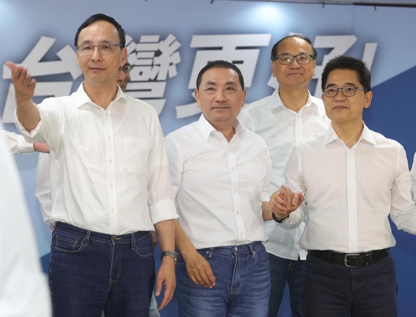 國民黨祕書長黃健庭否認欺騙郭台銘。中央社