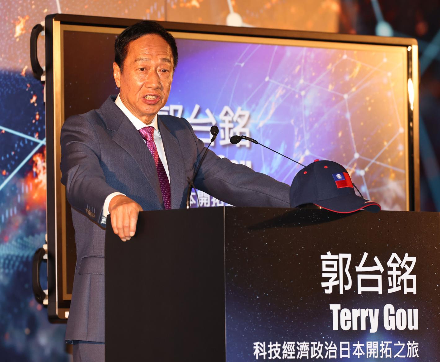郭台銘認為，副總統賴清德提出的「核能機組緊急使用」，是謊言、是欺騙。資料照片／林啟弘