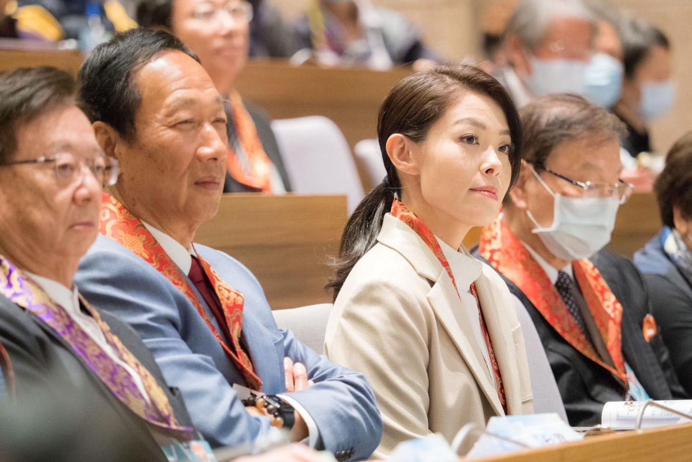 第3屆竹科預防醫學論壇今天在陽明交大博愛校區登場，郭台銘、高虹安受邀出席。翻攝高虹安臉書