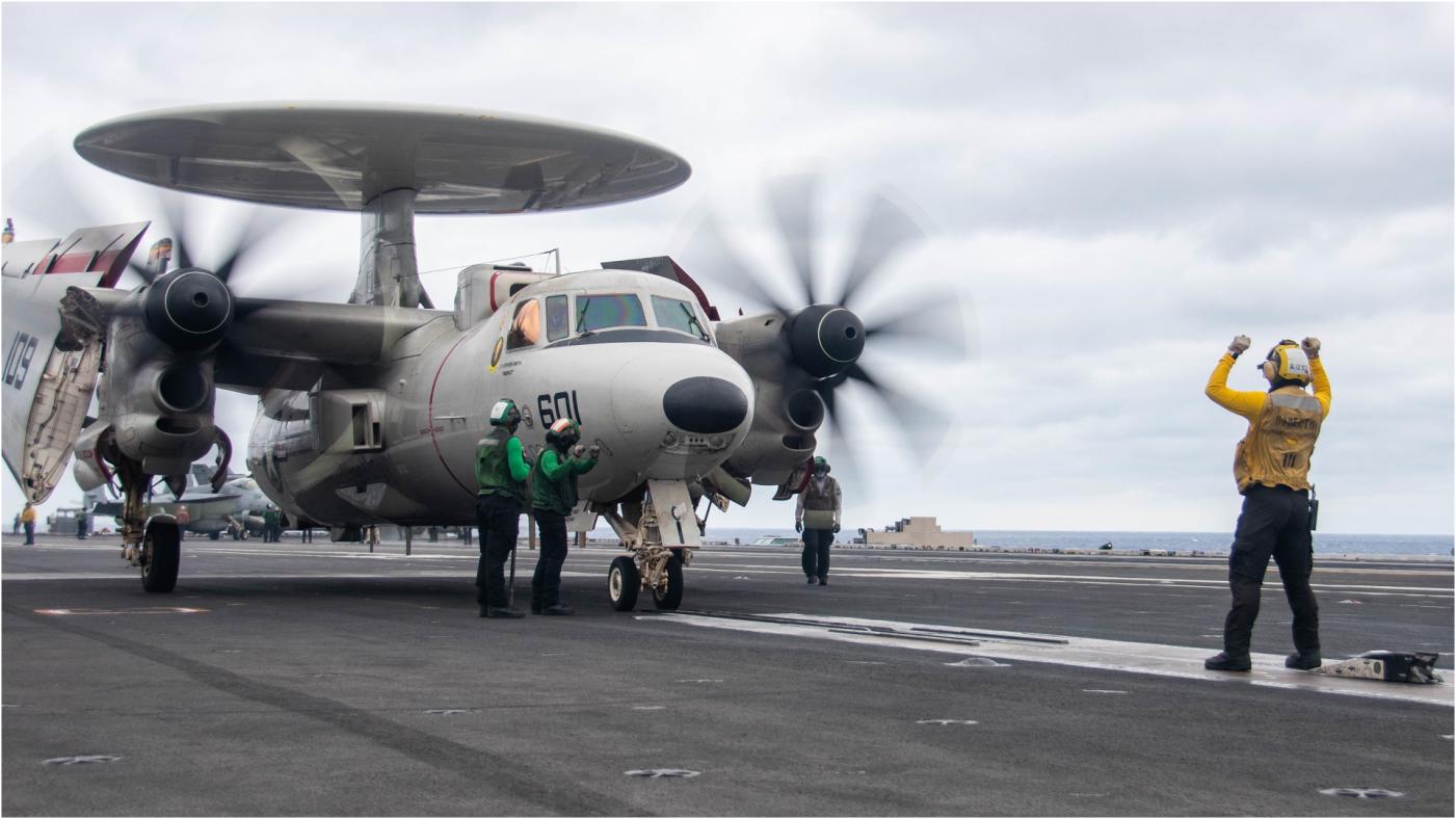 E-2D空中預警機可有效監控隱形戰機，是國軍亟欲採買的機種。美國海軍網站
