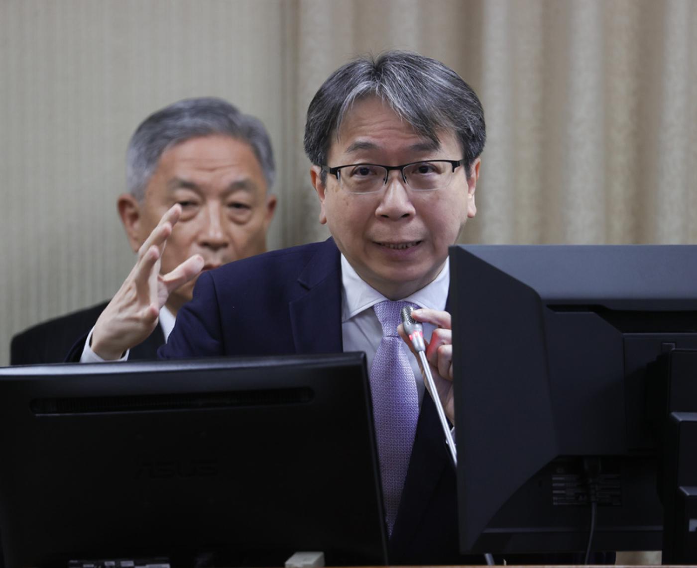 國安局長蔡明彥22日到立法院備詢。中央社